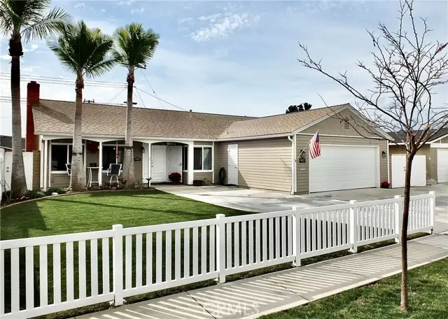 6112 Winslow, Huntington Beach, CA 92647 - #1