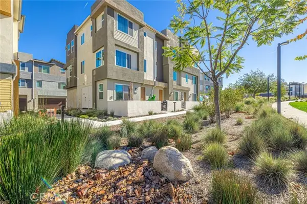 27555 Sanctuary Court, Stevenson Ranch, CA 91381