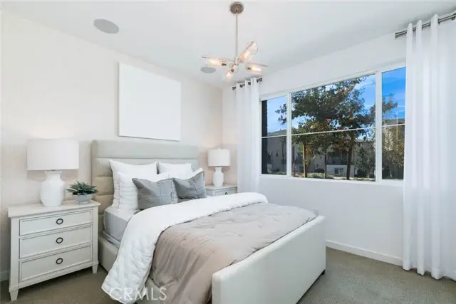 1077 Cadence, Irvine, CA 92618 - #3