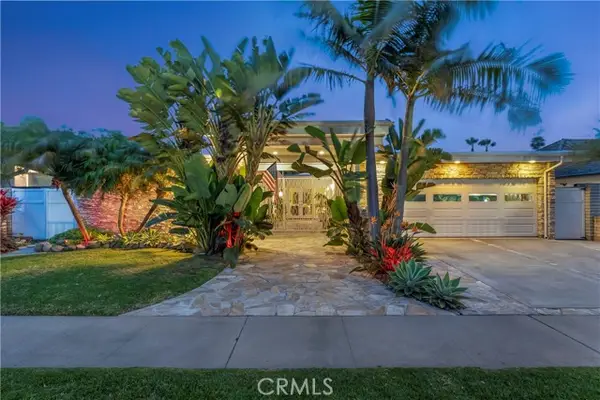 17164 Edgewater Lane, Huntington Beach, CA 92649