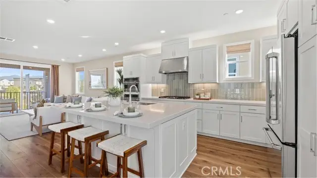 916 Chinon, Irvine, CA 92618 - #2