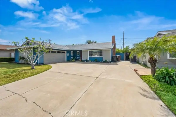 2750 E Diana Avenue, Anaheim, CA 92806