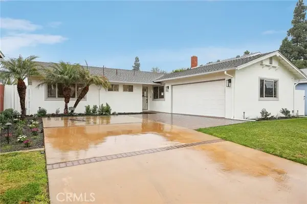 1147 Charleston, Costa Mesa, CA 92626