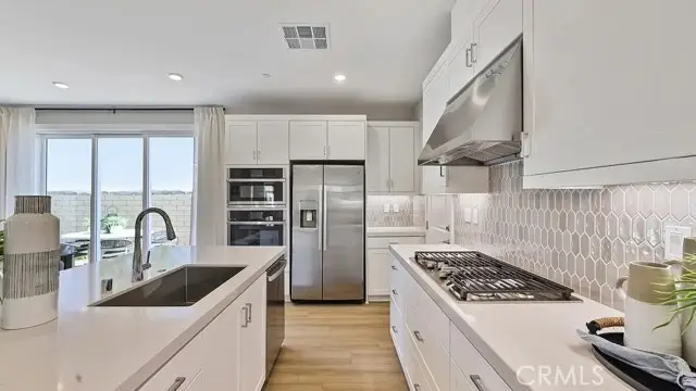 27540 Grand Fir Way, Valencia, CA 91381 - #2