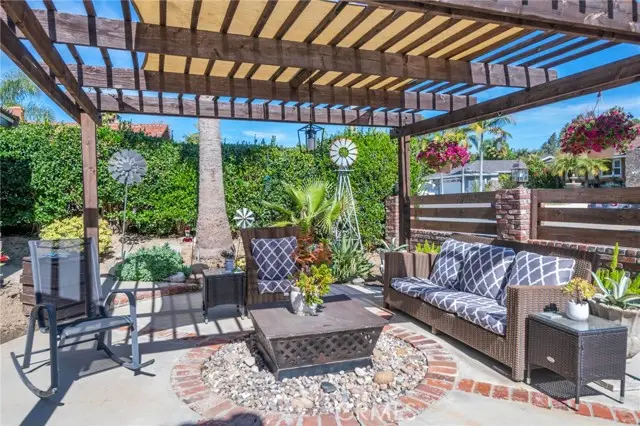 25471 El Picador, Mission Viejo, CA 92691 - #3