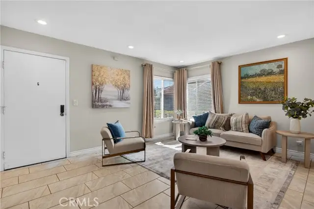 1000 S Citron #9, Anaheim, CA 92805 - #2