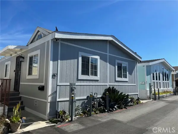 327 W Wilson #82, Costa Mesa, CA 92627