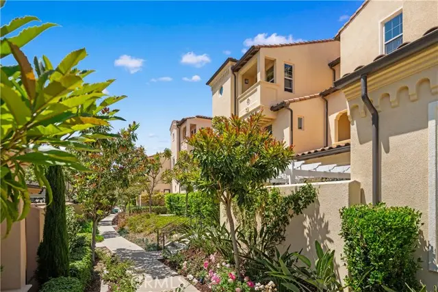 104 Rye Grass, Irvine, CA 92618 - #2