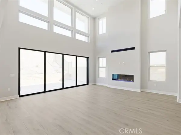 140 Creation, Irvine, CA 92618