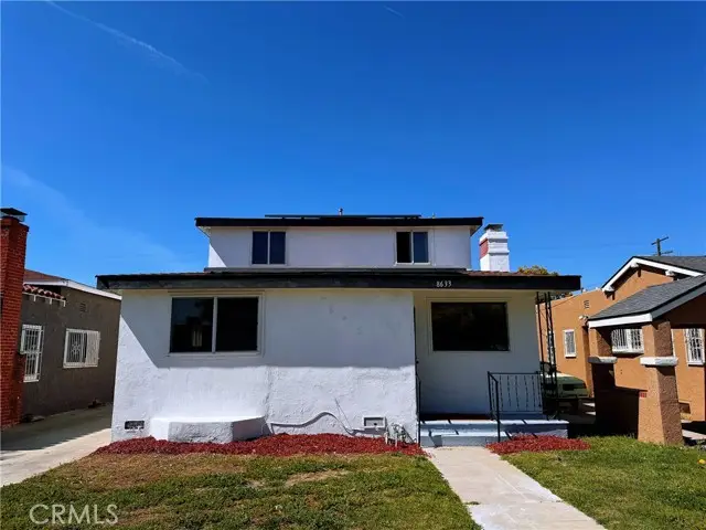 8633 Cimarron Street, Los Angeles, CA 90047 - #1