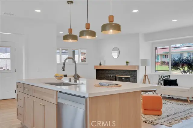 10525 S 5th Avenue, Inglewood, CA 90303 - #2