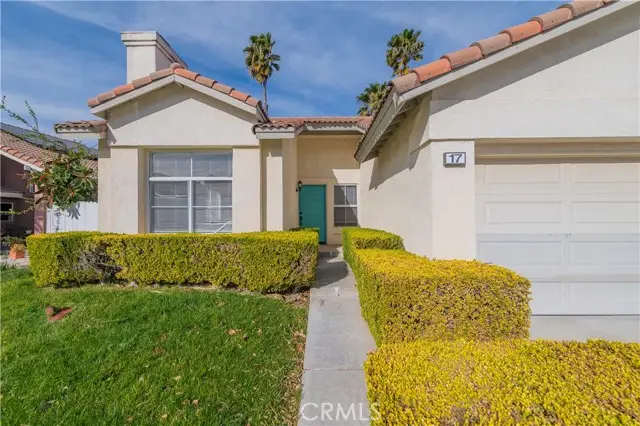 17 Avignon Avenue, Foothill Ranch, CA 92610 - #2