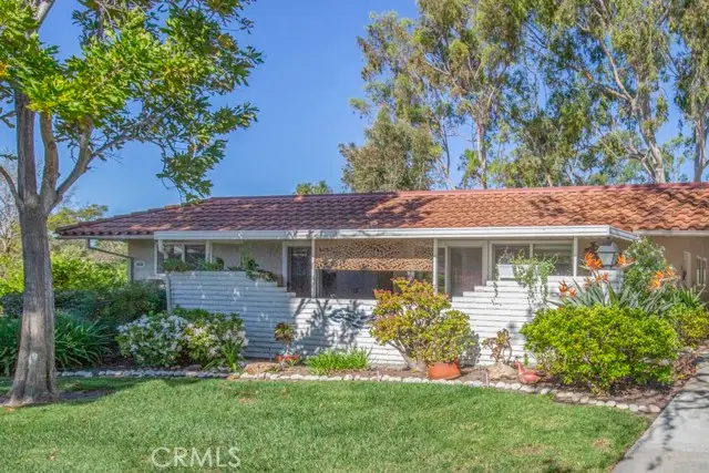 668 Via Mendoza #Q, Laguna Woods, CA 92637 - #3