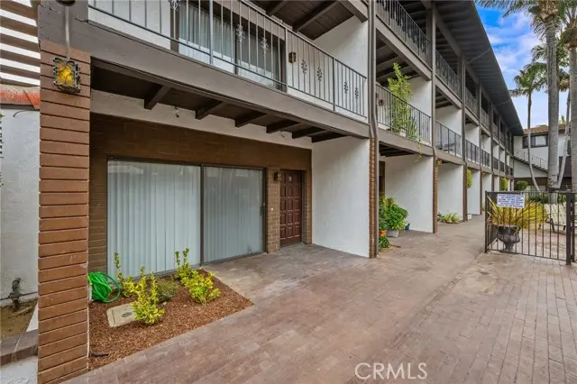 17200 Newhope, Fountain Valley, CA 92708 - #3