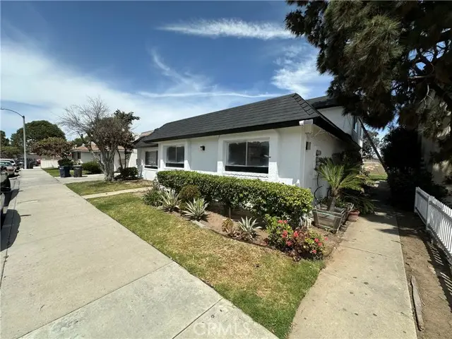 17414 Dairyview, Huntington Beach, CA 92647 - #3