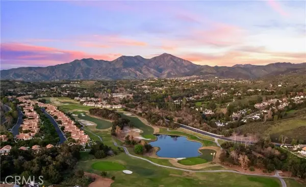 35 Oak Knolls, Laguna Hills, CA 92679