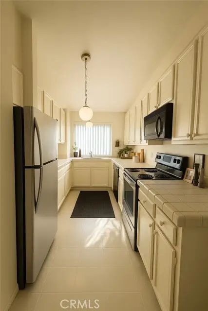 17808 Corte Huasco, San Diego, CA 92128 - #3