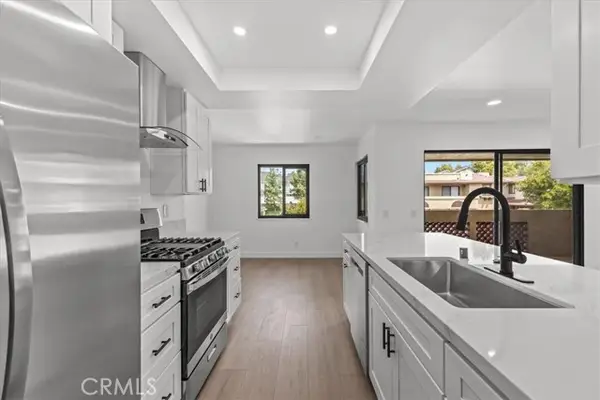 25272 Tanoak Lane, Lake Forest (el Toro), CA 92630