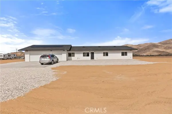 11725 Lagartijo Drive, Apple Valley, CA 92308