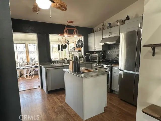 14634 Stanford St., Moorpark, CA 93021 - #2