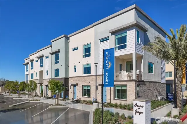 1266 Aura Circle, Huntington Beach, CA 92647 - #1