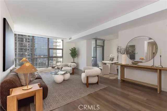 9 Macarthur Place #1006, Santa Ana, CA 92707 - #3