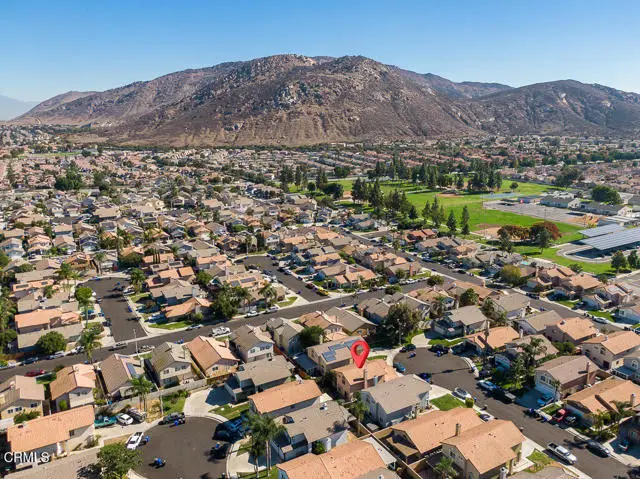 15492 Somerset Court, Fontana, CA 92337 - Image #3