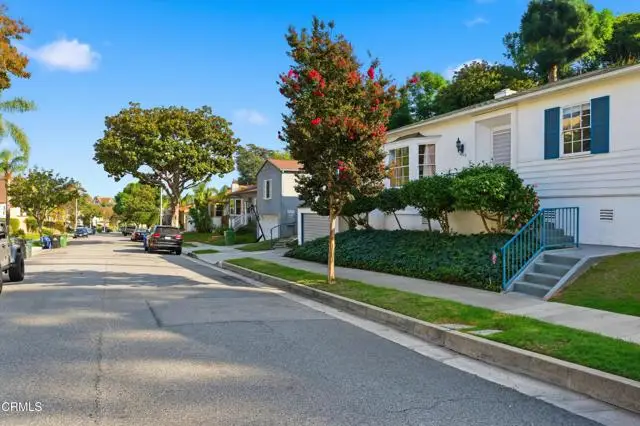 3860 Fairway Boulevard, Los Angeles, CA 90043 - Image #3