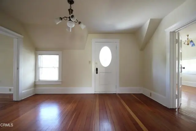 166 Dearborn Street, Pasadena, CA  - Image #2