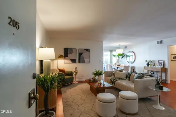 120 S Sierra Madre Boulevard #205, Pasadena, CA 91107