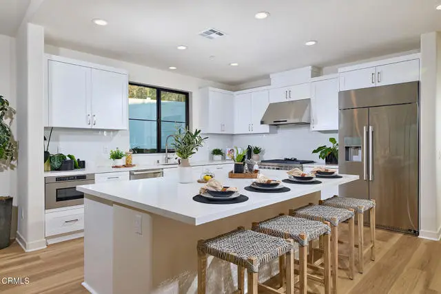 3245 Arrowhead Court, Altadena, CA 91001 - #2