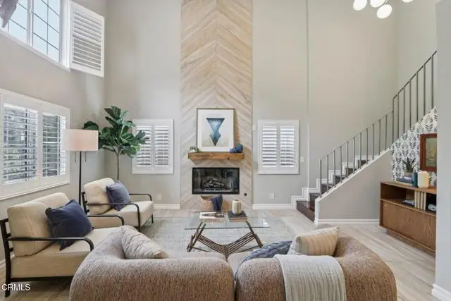 5853 Canyonside Road, La Crescenta, CA 91214 - Image #2