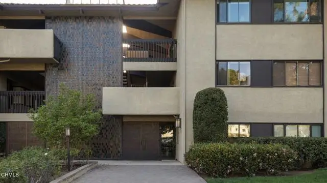 111 S Orange Grove Boulevard #310, Pasadena, CA 91105 - #2