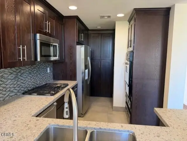 662 Vallejo Villas Street, Los Angeles, CA 90042 - #2