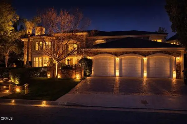 832 Greenridge Drive, La Canada Flintridge, CA 91011