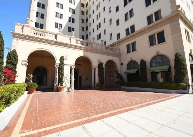 315 W 3rd #305, Long Beach, CA 90802 - Image #1