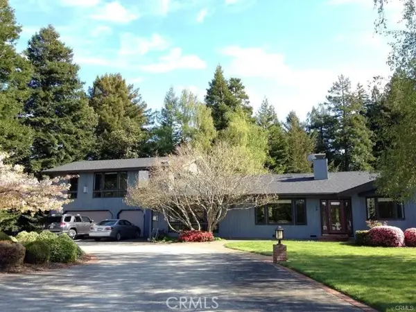 109 Pampas, Fortuna, CA 95540