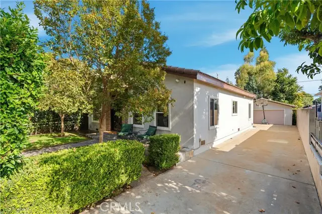 430 N Parish Place, Burbank, CA 91506 - Image #3