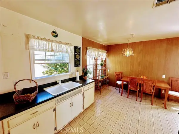 3723 1st, La Crescenta, CA 91214