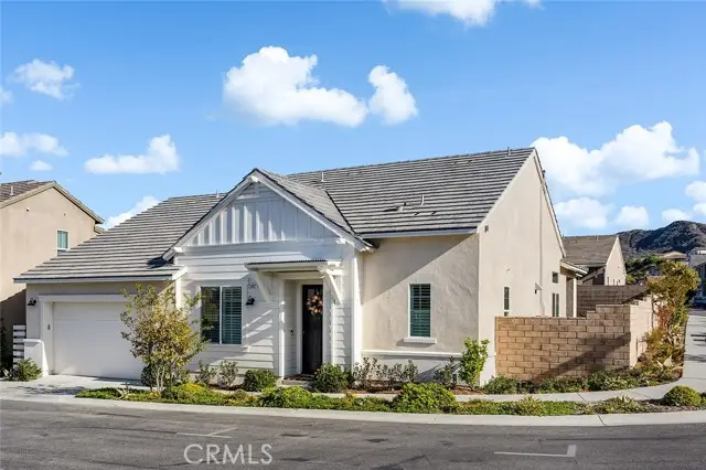 25102 Citron Lane, Santa Clarita, CA 91387 - Image #2