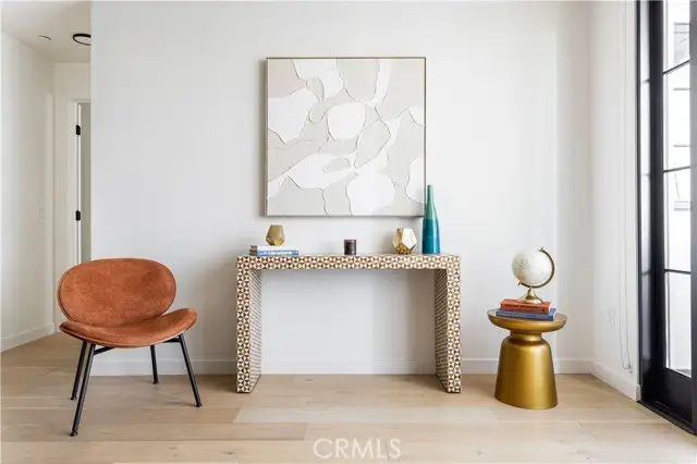 1333 S Orange Grove Avenue #111, Los Angeles, CA 90019 - #3