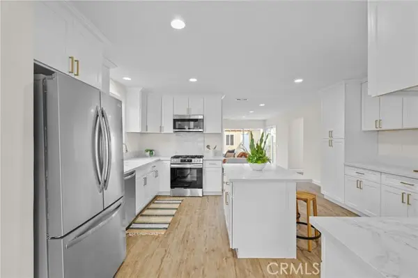 18725 Covello, Reseda (los Angeles), CA 91335