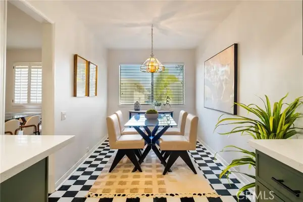 534 S Oak Knoll Ave #103, Pasadena, CA 91101