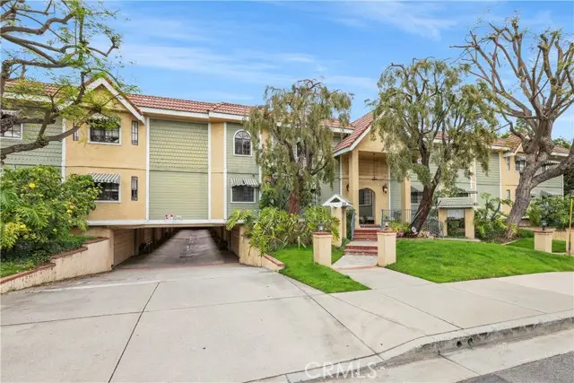 25 Palmetto Drive #E, Alhambra, CA 91801 - #1