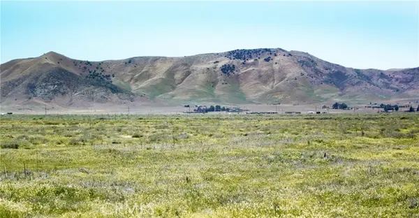 12450 Clio Trail, Santa Margarita, CA 93453