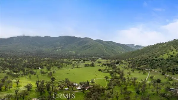 53660 Drive 152, Orosi, CA 93647