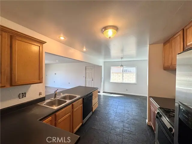 401 S R Street, Lompoc, CA 93436 - Image #3