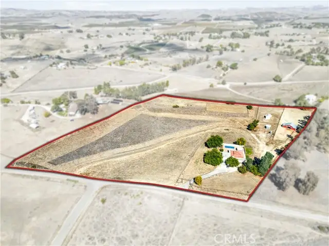 6180 Avenida Trinidad, San Miguel, CA 93451 - #2