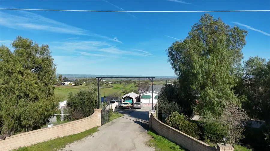 5770 Vista Serrano, Paso Robles, CA 93446 - #2