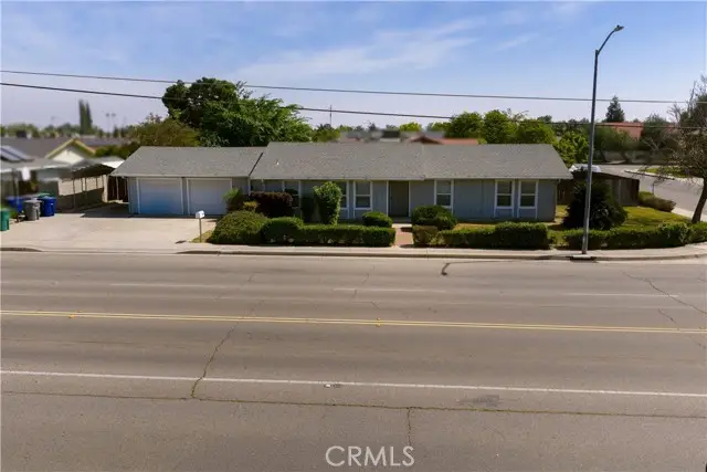 3654 Thompson, Selma, CA 93662 - #1